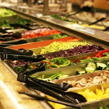 Saving money using the grocery store salad bar