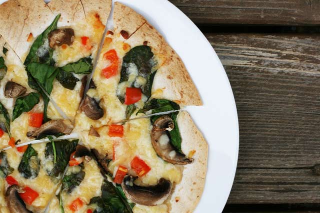 Tortilla shell pizzas: Want pizza but don't want to mess with crust? Here's your answer! Repin to save.