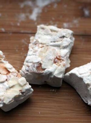 Gift Worthy: Homemade Coconut Marshmallows Recipe