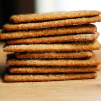 Homemade graham crackers : These are SO much better than store-bought graham crackers. Try them out!recipe, from Cheap Recipe Blog