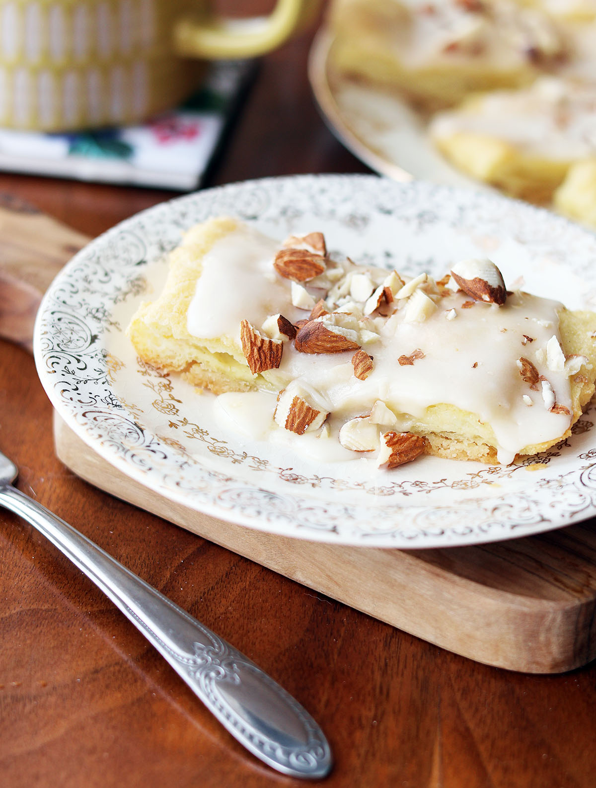 Almond kringler recipe