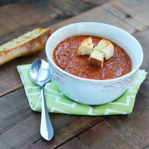 Tomato and lentil soup recipe: A super cheap soup recipe that feeds a crowd!