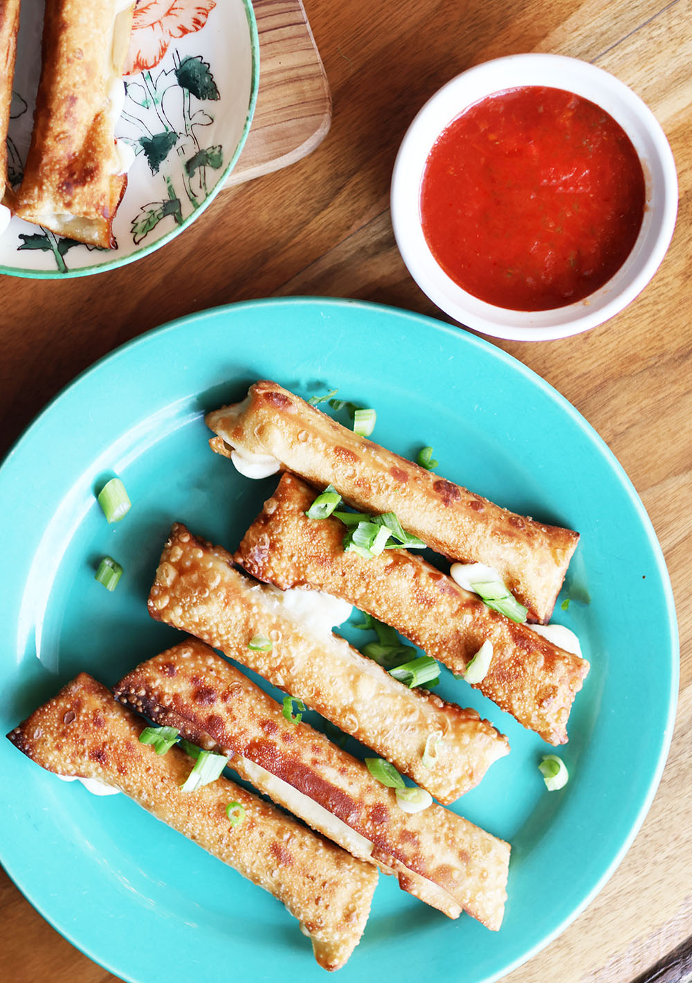 Mozzarella sticks: Made with egg roll (or wonton) wrappers. Click through for super simple recipe.