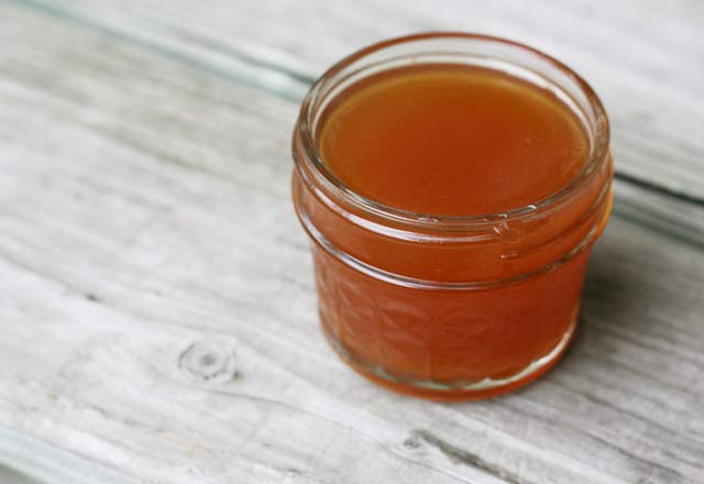 Apple syrup recipe, to make homemade apple soda