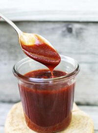 5 minute BBQ sauce: Make your own delicious BBQ sauce at home in about 5 minutes.