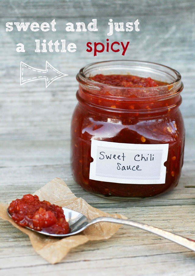Sweet chili sauce. Make your own at home! Click through for recipe.