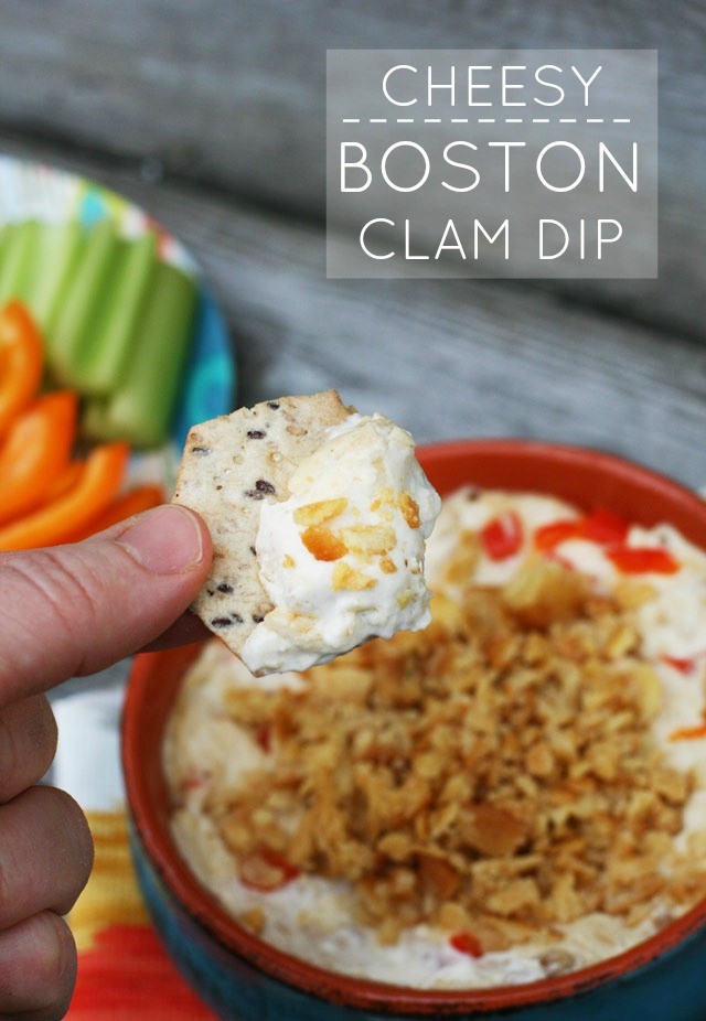 Quick & easy Boston clam dip recipe. Click through for recipe.