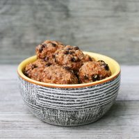 Paleo energy bites: Also gluten-free, dairy-free, and Whole30 appropriate.