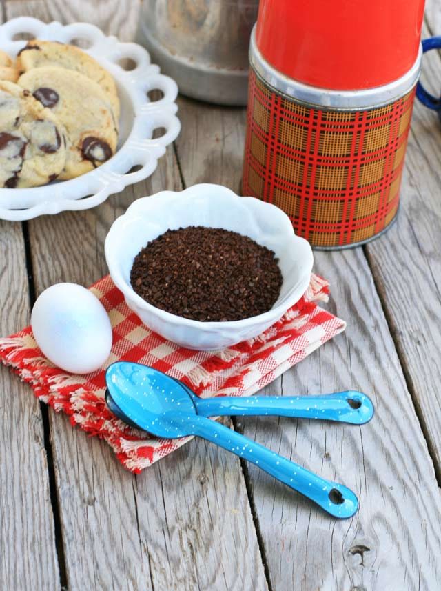 Learn how to make Norwegian egg coffee. Get all the info you need to make it at home.