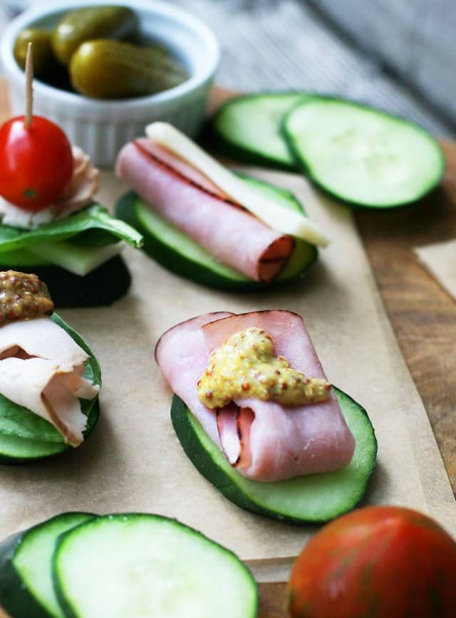 Make delicious cucumber "sandwiches" using cucumber slices instead of bread. Click through for recipe ideas!