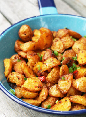 Super Crispy Oven-Roasted Breakfast Potatoes