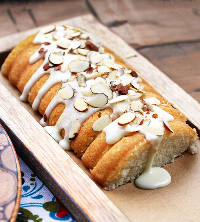 Norwegian Almond Cake: One of my favorite cakes, hands down. Click through for recipe.