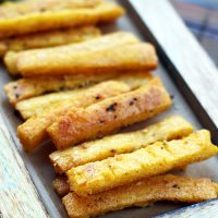 How to make crispy polenta fries: Such an easy and cheap recipe, but it's a crowd-pleaser!
