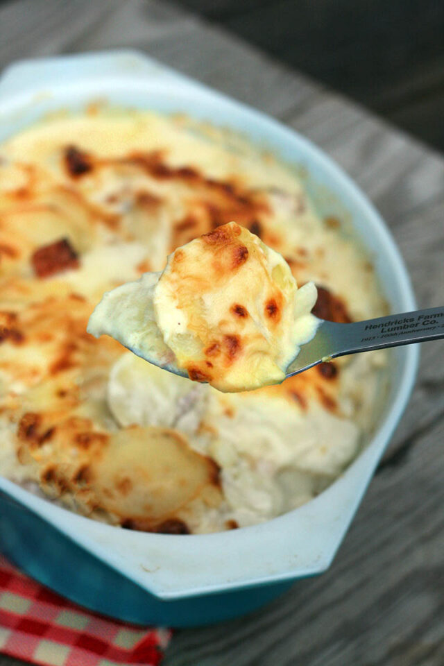 Scalloped potatoes and ham: The extra creamy, curdle-free recipe. Click through for instructions!
