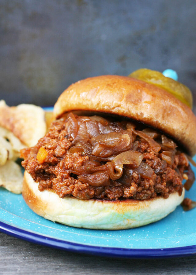 Caramelized onion sloppy joes: Sloppy joes with a TON of great flavor!