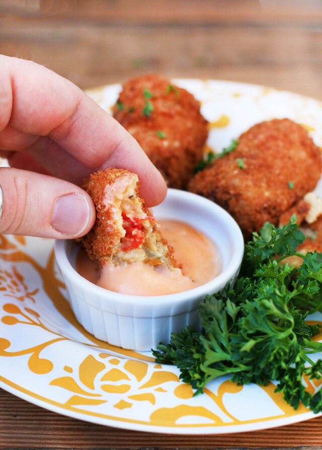 Breakfast croquettes with a sweet-spicy-tangy dipping sauce. Click through for instructions!