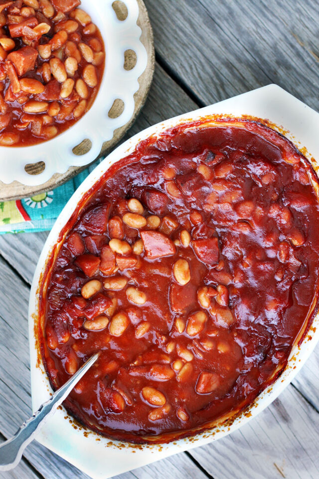 Perfect potluck baked beans: With lots of meat and flavor, this is a real crowd-pleaser!