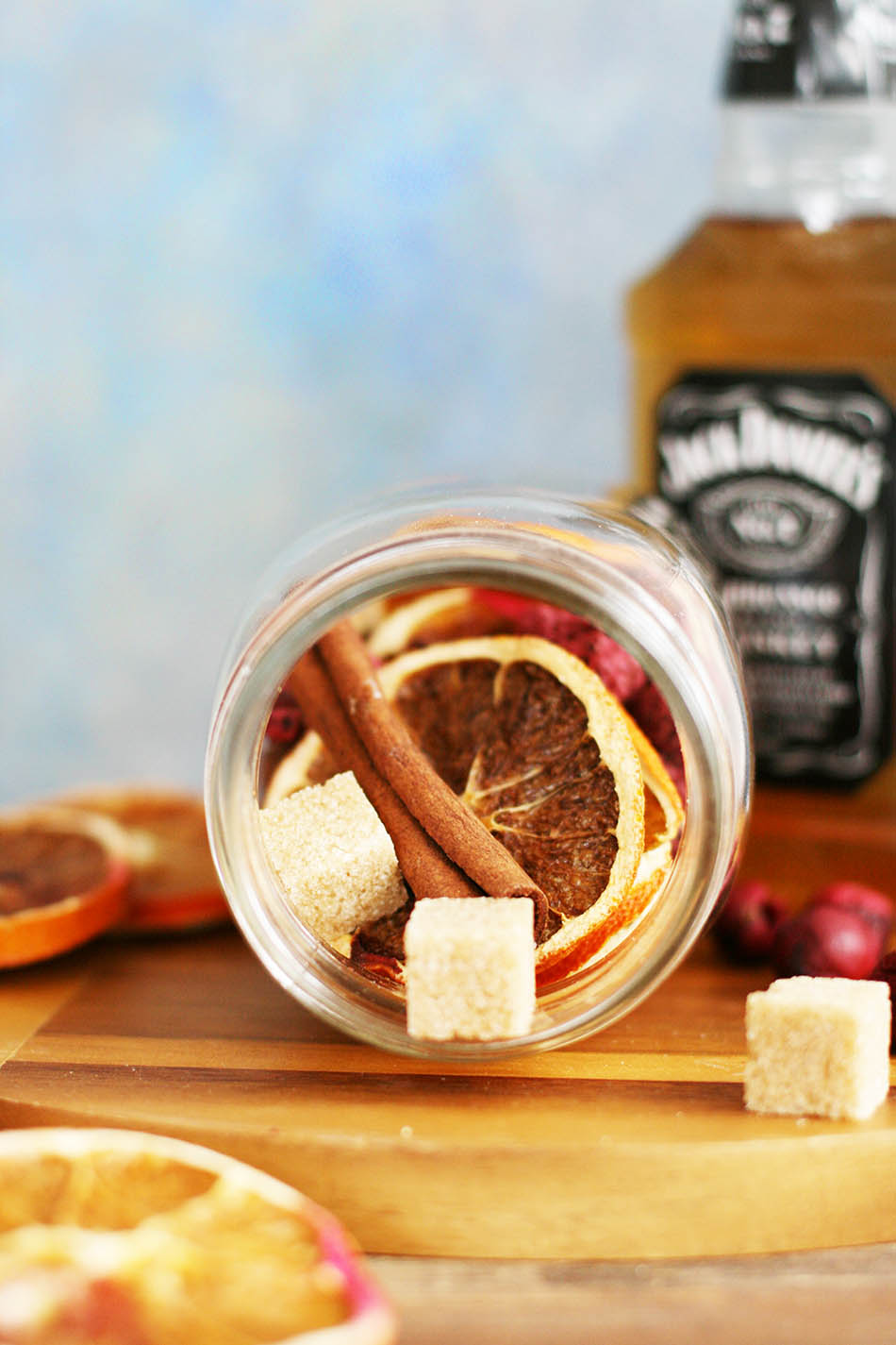 DIY cocktails in a jar: Make a great gift!
