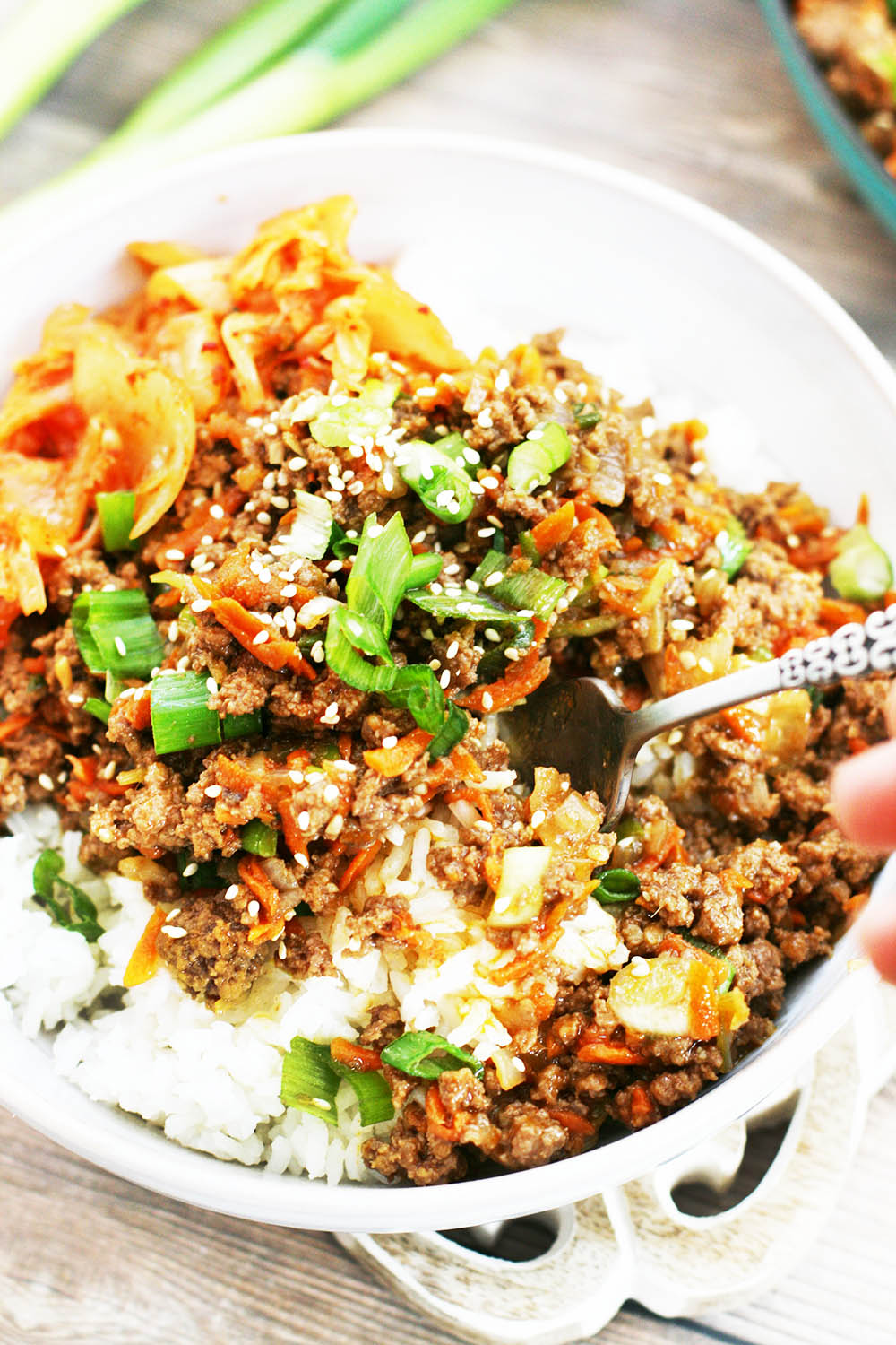 Korean ground beef bowls: Paleo-friendly and just 20 minutes to make.