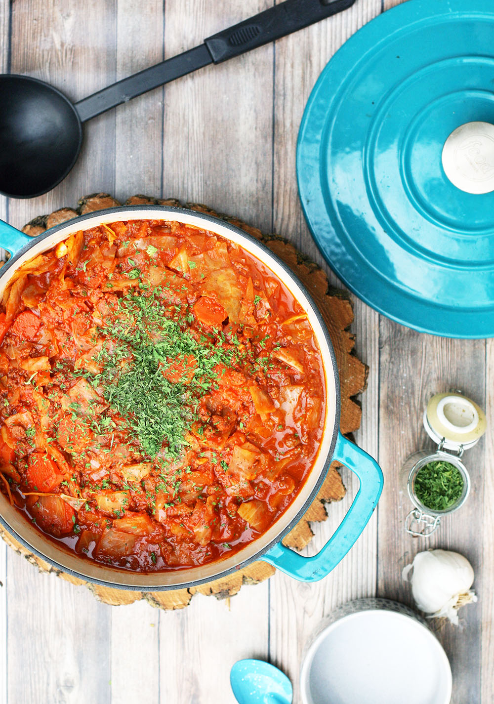 Paleo cabbage roll soup: So hearty, so savory. Comfort food in a soup.