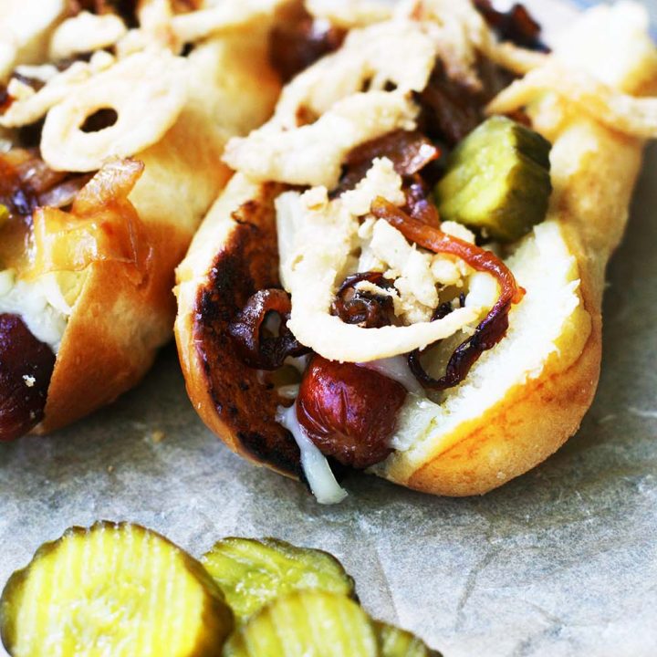 French onion hot dogs: Up your hot dog game and make these deliciously decadent hot dogs!
