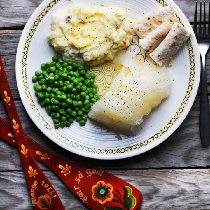 How to prepare lutefisk: My family's preferred way of preparing Norwegian-American lutefisk.