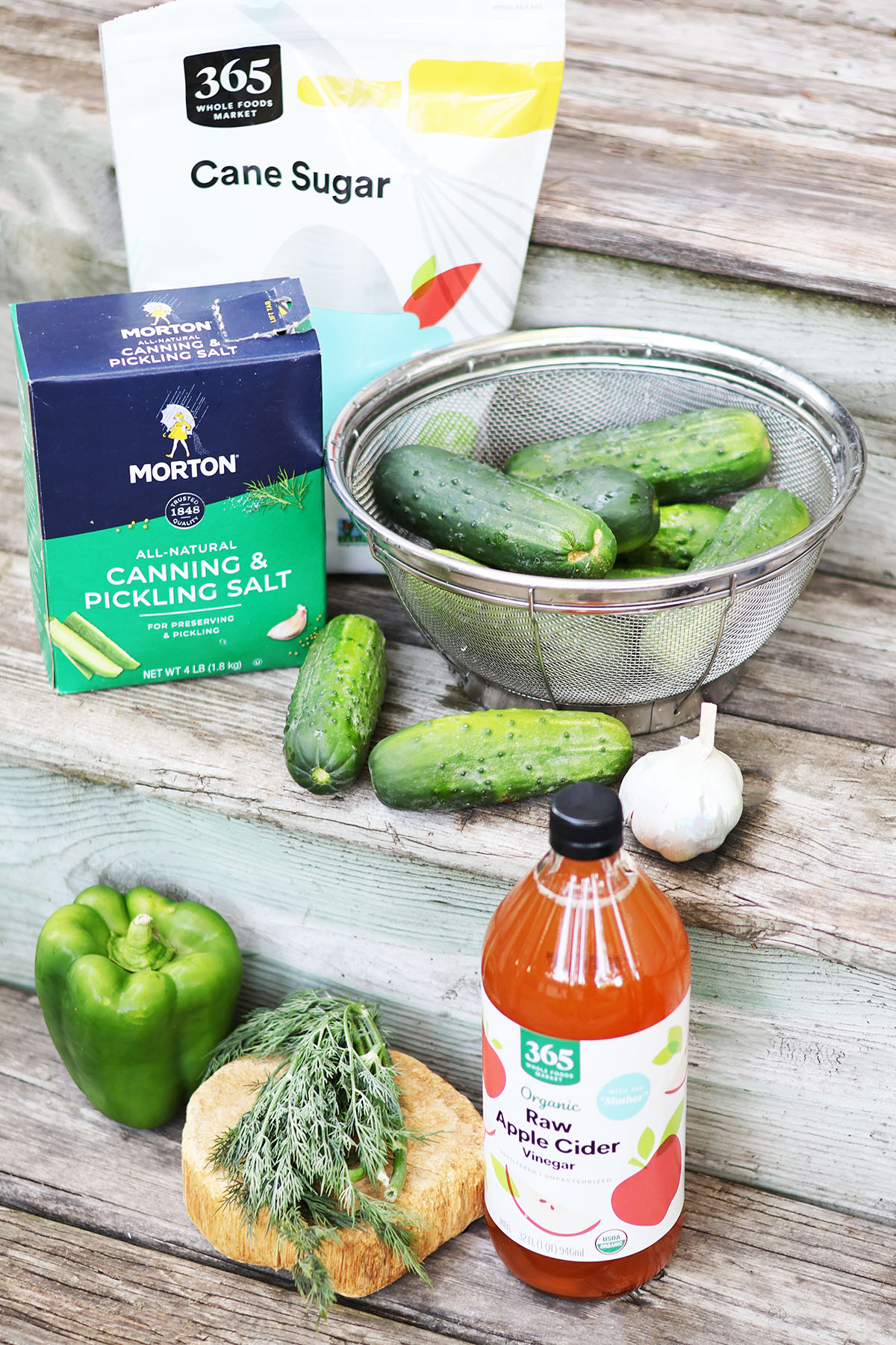 What you'll need to make dill freezer pickles: Click through for recipe.