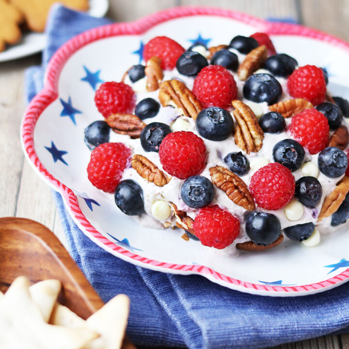 Red, white and blue cheeseball recipe